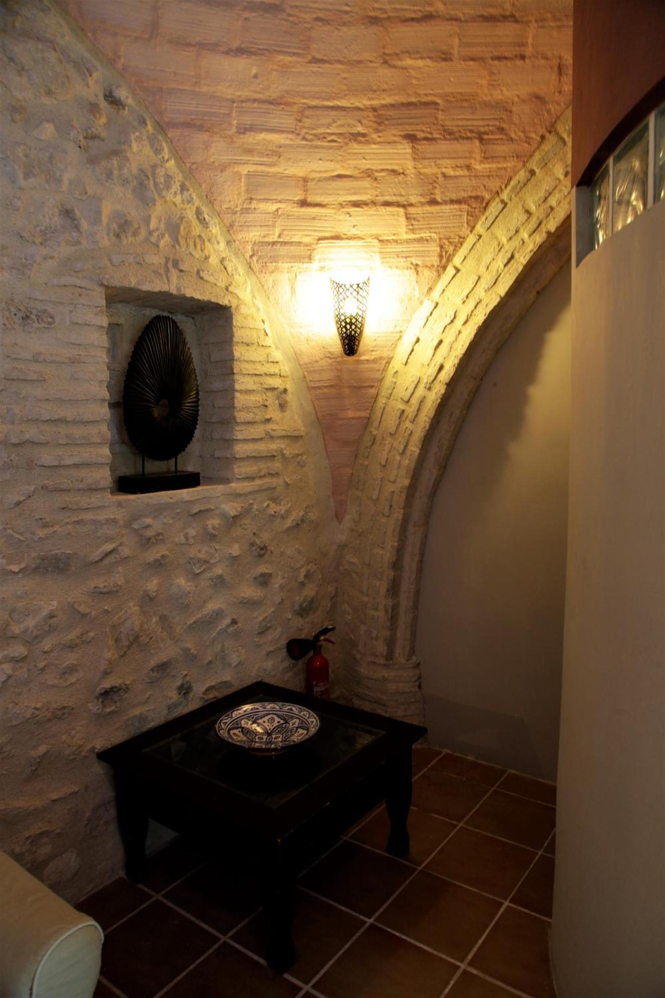 Vina Zarzarrosa Osuna Esterno foto
